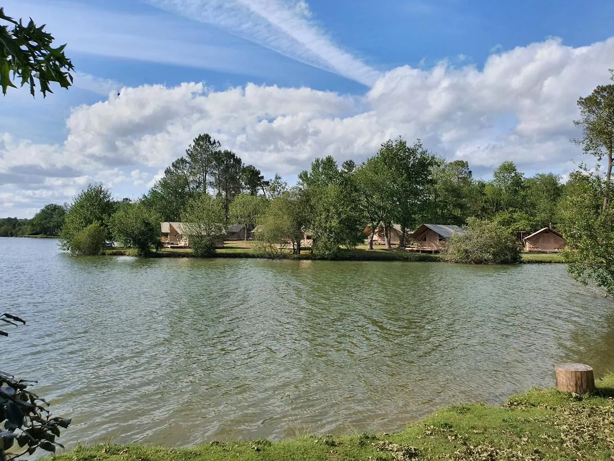 Huttopia Lac De L'Uby - Gers Cazaubon France